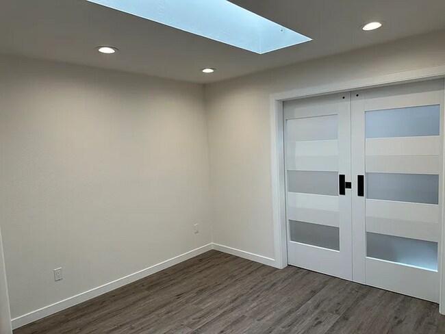 Building Photo - Almaden - Exectuve style 3 bedroom 2 bath ...