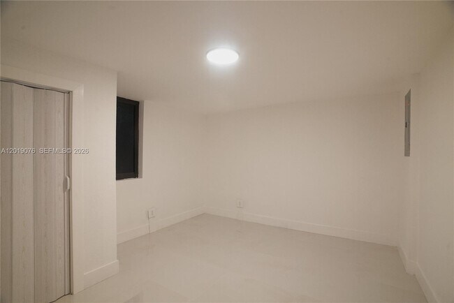 Building Photo - 315 NW 127th St