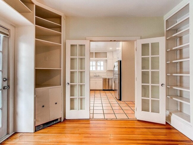 Building Photo - Charming Cheesman Park Duplex | 2 Bed / 2 Bath | Large Yard + Deck