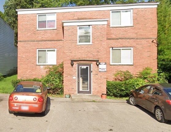 Primary Photo - 1211 Wessels Ave