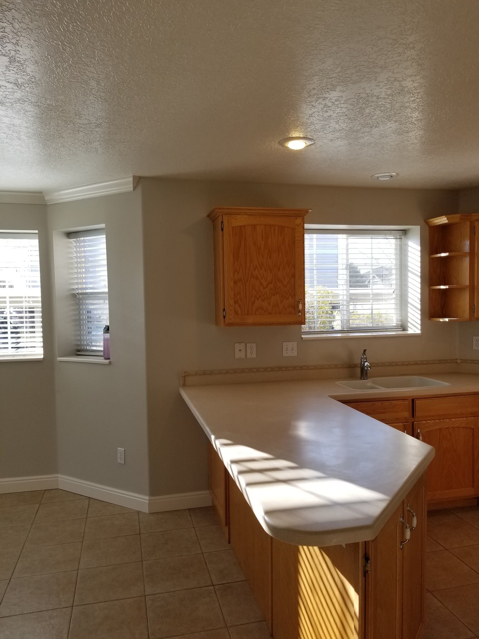 Building Photo - 1046 W 1360 S