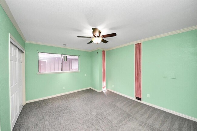 Building Photo - 6304 Crab Orchard Rd