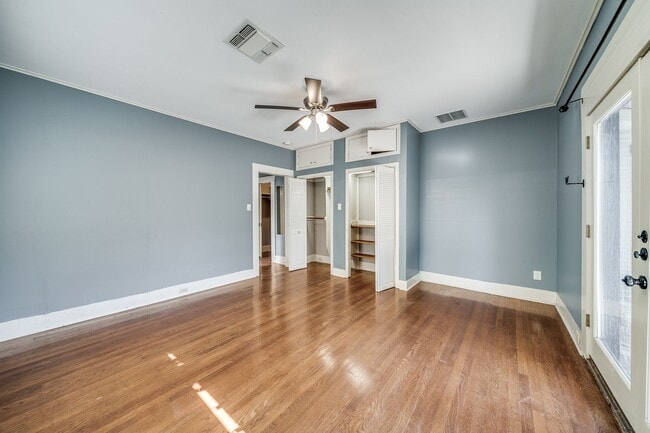 Building Photo - BEAUTIFUL HOME IN BLUEBONNET HILLS, ALAMO HEIGHTS
