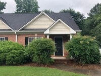 Building Photo - PRE-LEASING FOR JULY 22ND 2026!