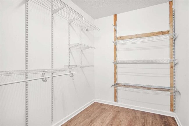Building Photo - 1203 Andrews Dr