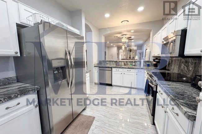 Building Photo - 3Bed/2Bath Home in 55+ Community in Peoria! $399 MOVE-IN SPECIAL! Move-In Ready on 03/05/2026!