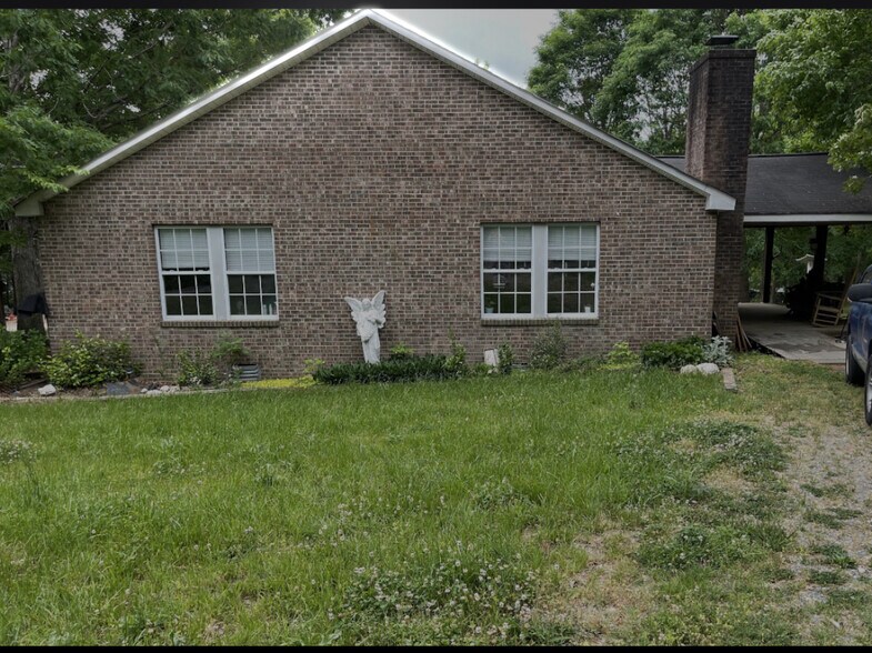 Building Photo - 1912 Barkley Rd
