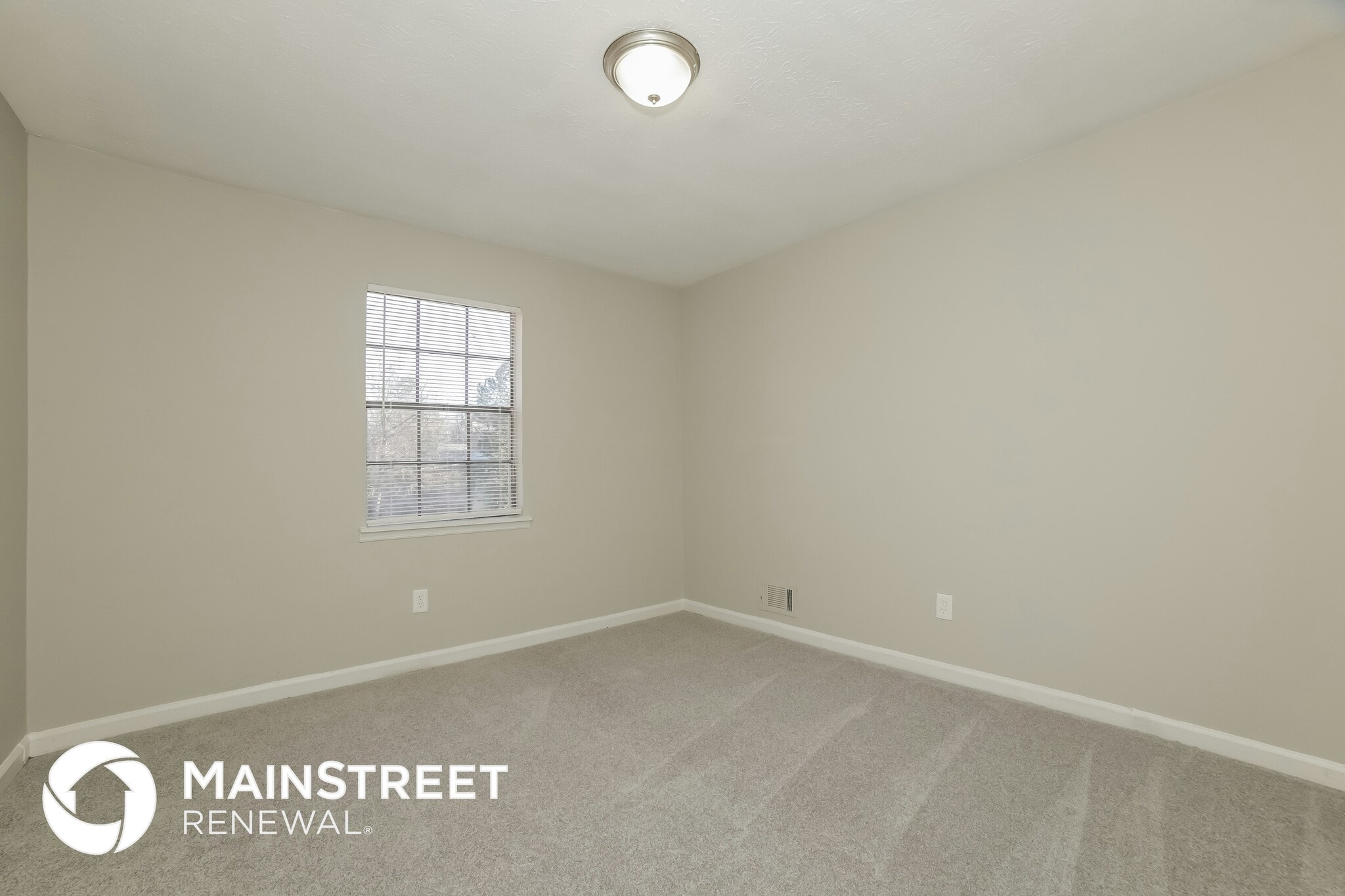 Building Photo - 3847 Rocklane Ct