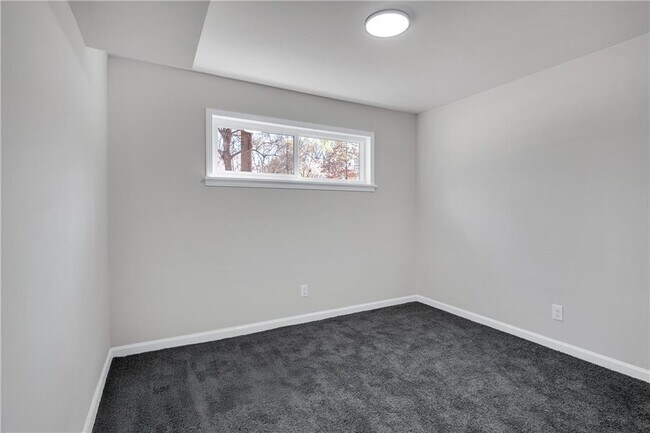 Building Photo - 1785 Hammond Woods Cir SW