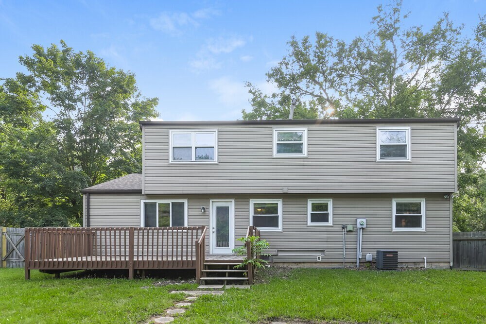 Building Photo - 8931 Squire Ct