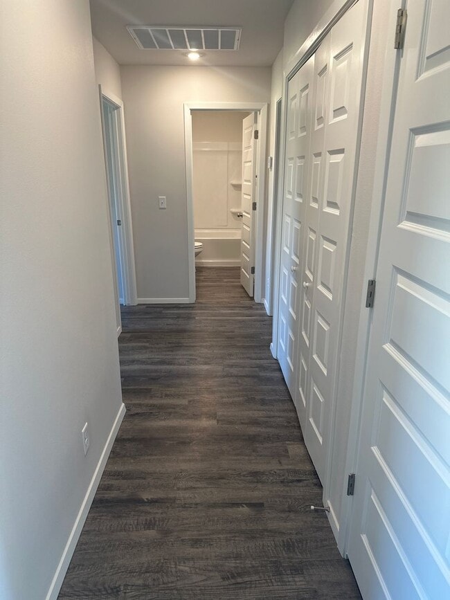 Building Photo - Available for Pre-leasing!!-Three Bedroom | Two Bath Home in Broken Arrow