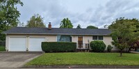Building Photo - 3-Bedroom, 1-Bath Home Near River Road In ...