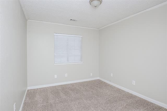 Building Photo - 808 Quail Brook Dr