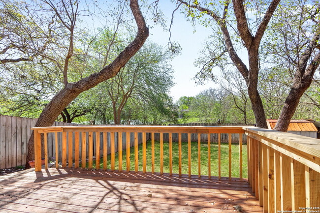 Building Photo - "Charming 4-Bed Retreat with Scenic Views ...