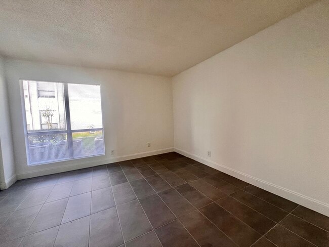 Building Photo - 1500 N Congress Ave