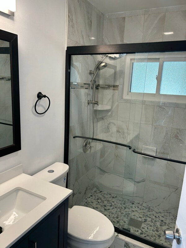 Building Photo - 5313 Flanders Ave