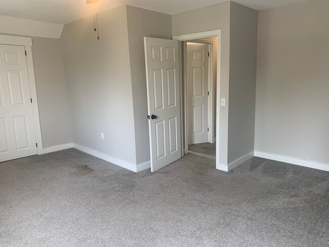 Building Photo - 14 Preble St