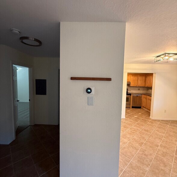 Building Photo - 6150 Gulfport Blvd S