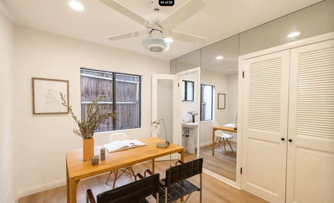 Building Photo - 15 Via Di Roma Walk