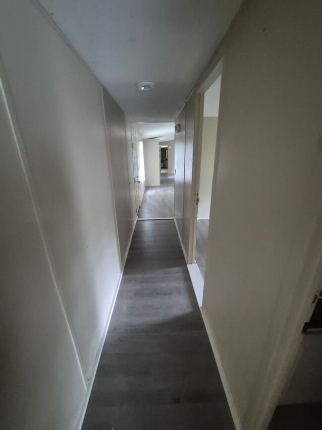 Building Photo - Claremore Rentals | Comfortable 2BR & 3BR Units Available