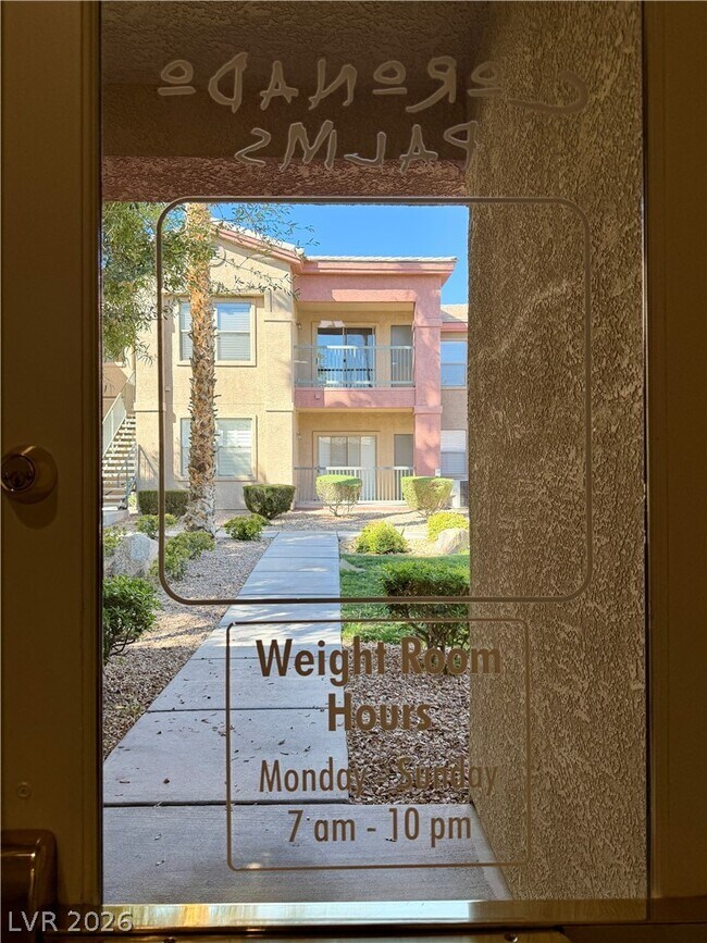 Building Photo - 8000 W Badura Ave