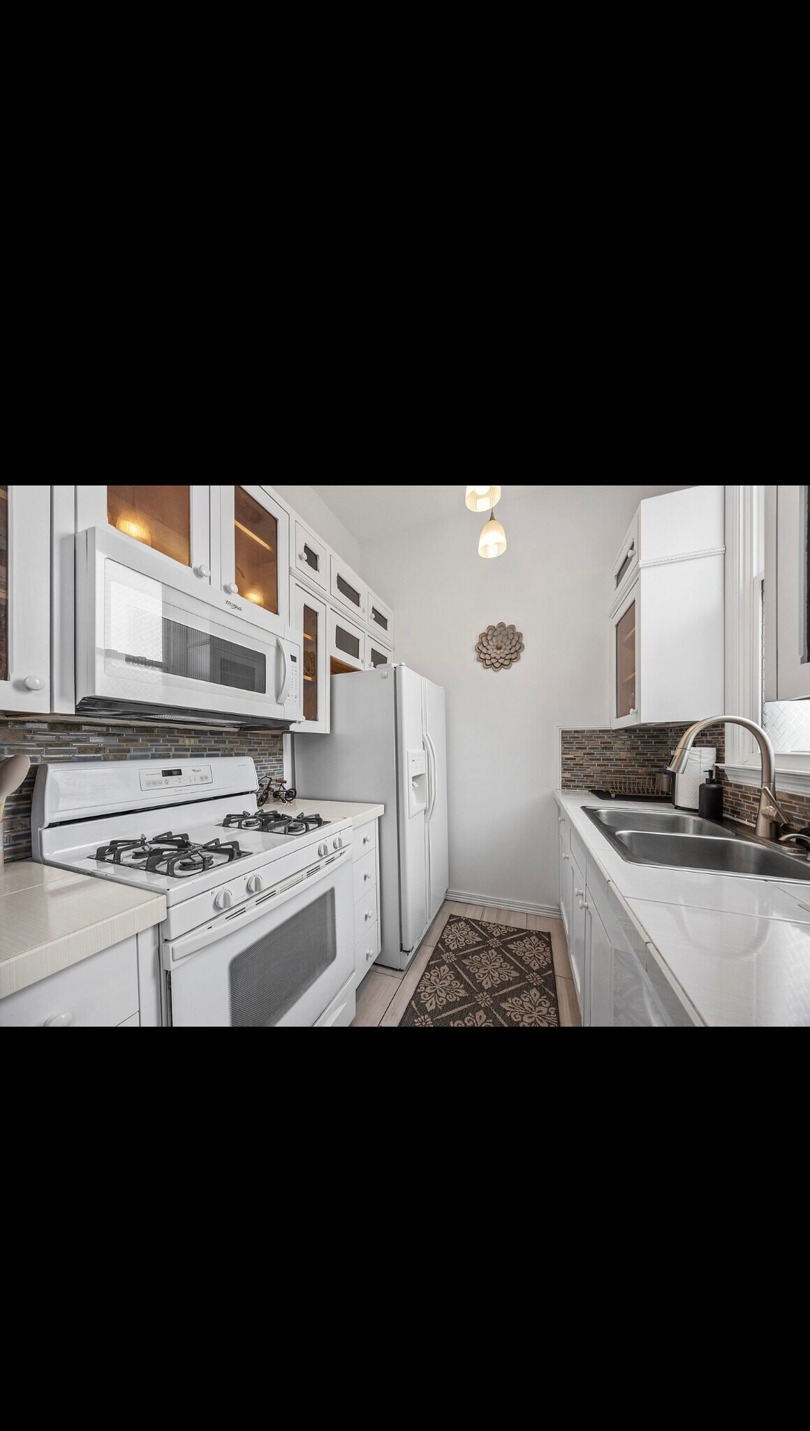 Building Photo - 1627 Dolman St