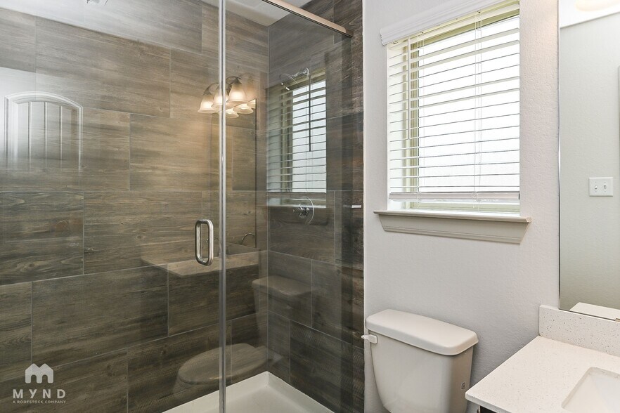 Building Photo - 7939 Fijian Cypress Dr