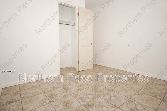 Building Photo - 8125 Loma Terrace Rd