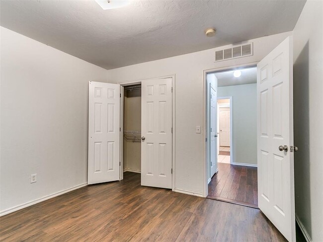Building Photo - 18100 Calle Way