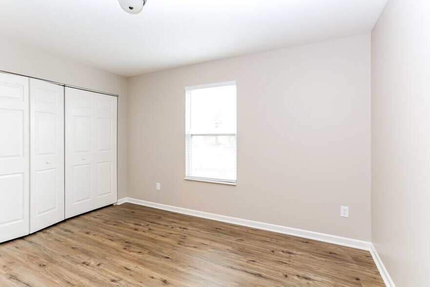 Building Photo - 346 Constance St