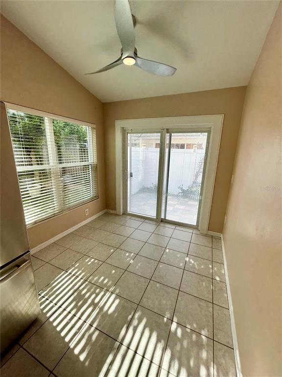 Building Photo - 929 Beresford Way