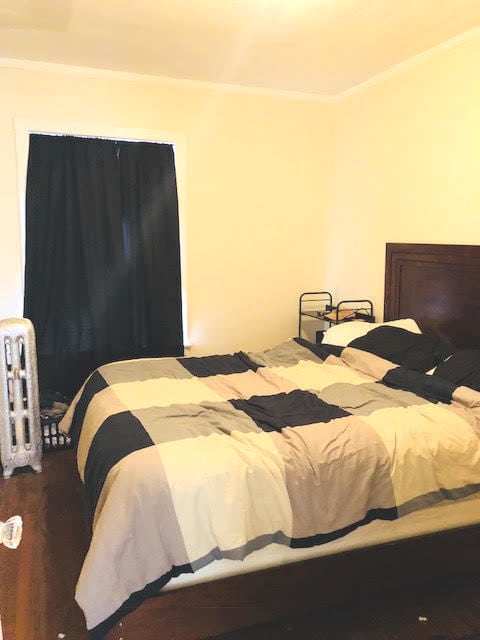 Building Photo - 1056 W Thorndale Ave