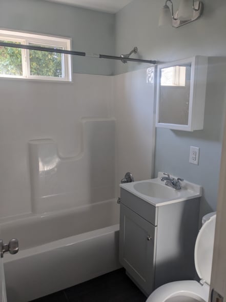 Building Photo - 261 Arlington St