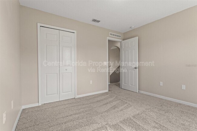 Building Photo - 14126 Econ Woods Ln