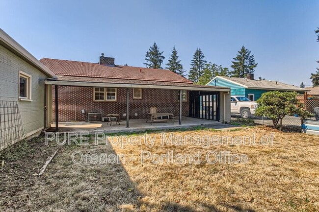 Building Photo - 3740 SE 134th Ave