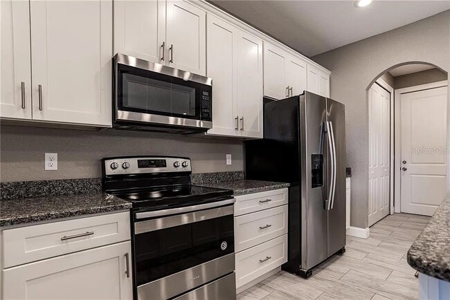 Building Photo - 5424 Lunn Landings Ave