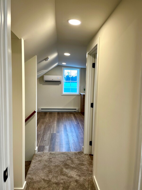 Building Photo - 210 E Canal St