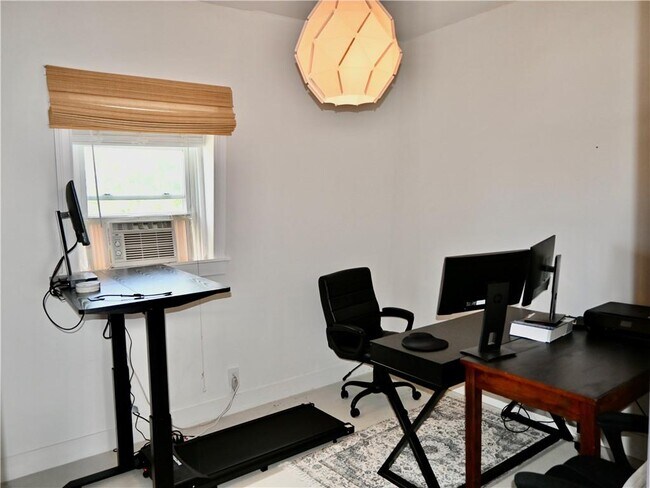 Building Photo - 91 Armington St