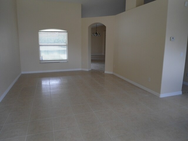 Building Photo - 4 Bedroom 3 Bath Home - Kissimmee ~ Southp...