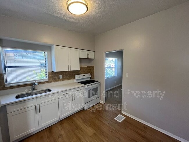 Building Photo - 3008 Herold Dr