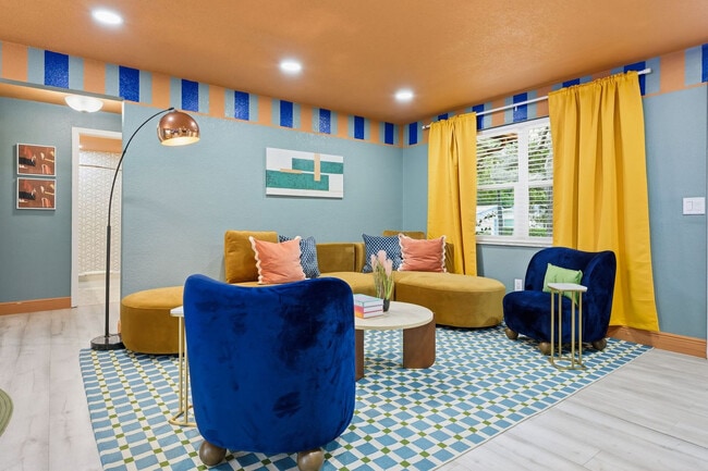 Building Photo - 507 Shore Dr