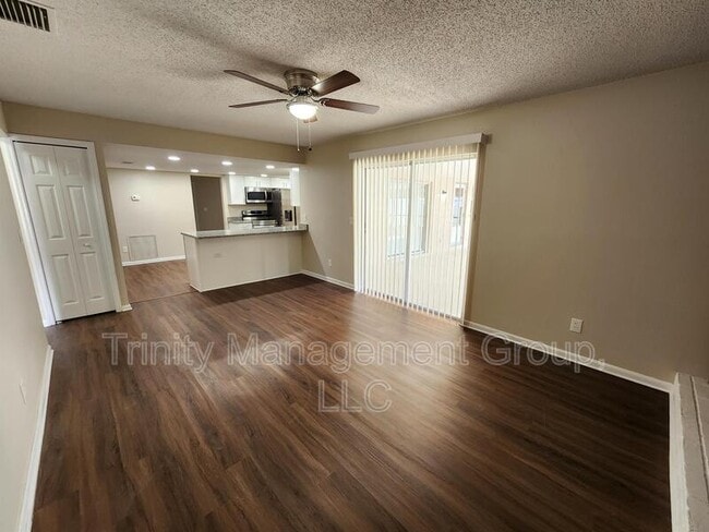 Building Photo - 17531 Brandywine Dr