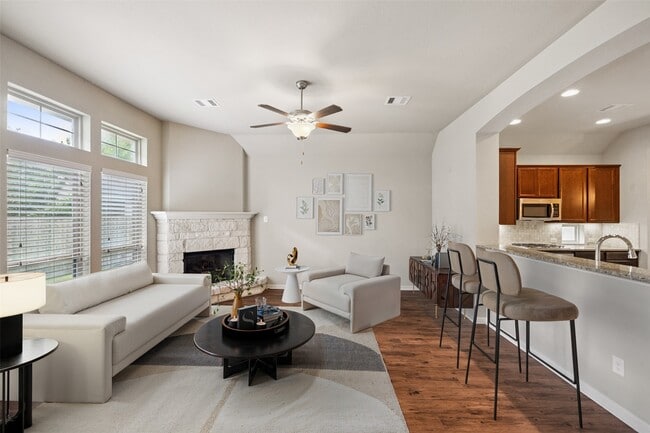Building Photo - 13402 E Summer Chase Cir