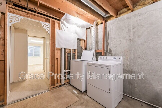 Building Photo - 19727 E Princeton Pl