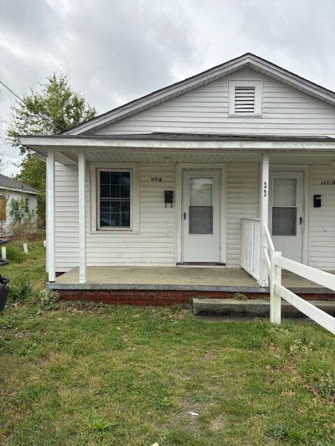 Building Photo - 1491 Fleming St