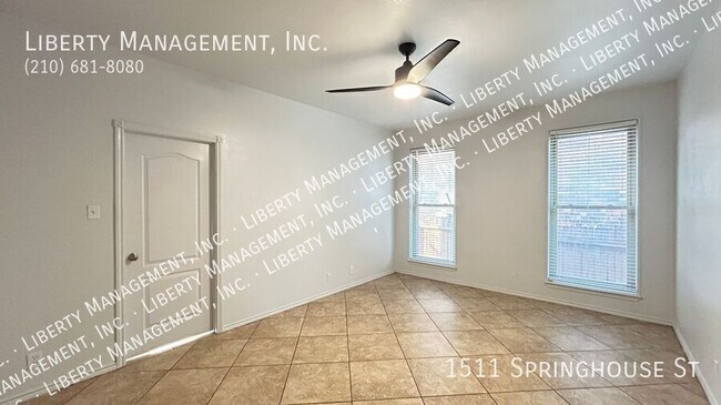 Building Photo - 1511 Springhouse St