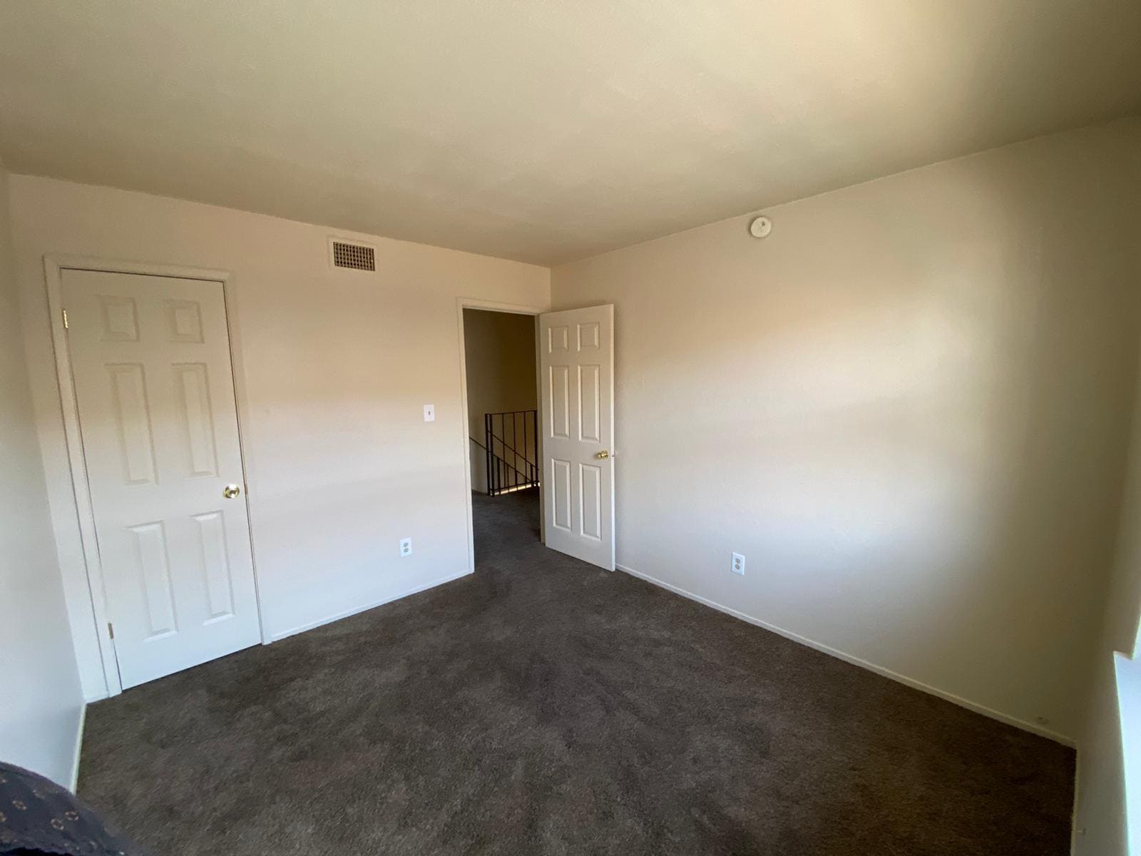 Building Photo - 4223 Weymouth Ln