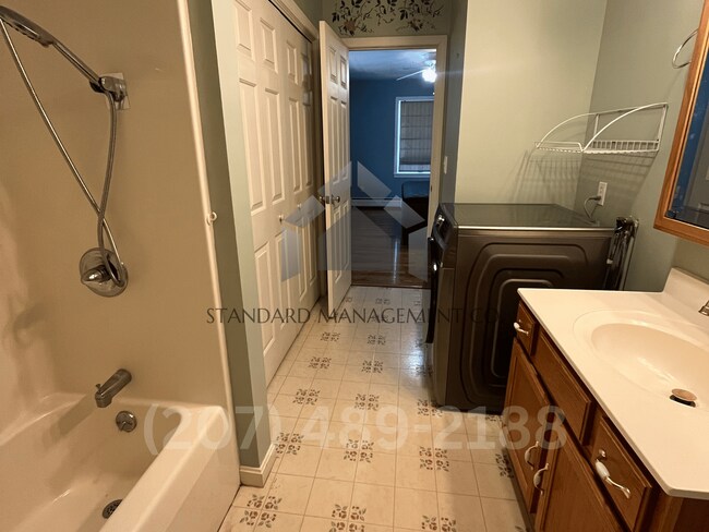Building Photo - Beautiful 3 Bedroom House to rent @ Neck Rd, China