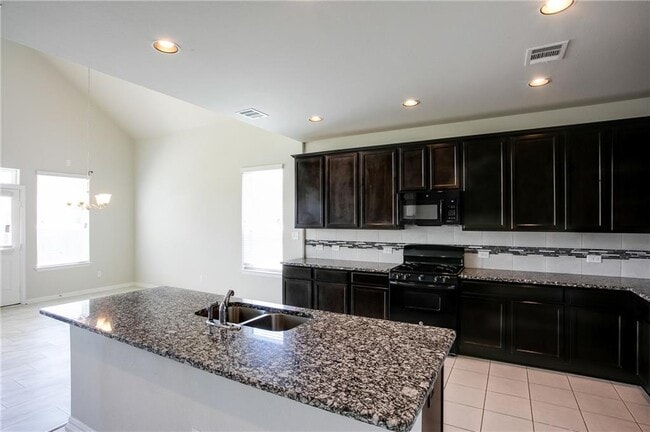 Building Photo - 8049 Arezzo Dr