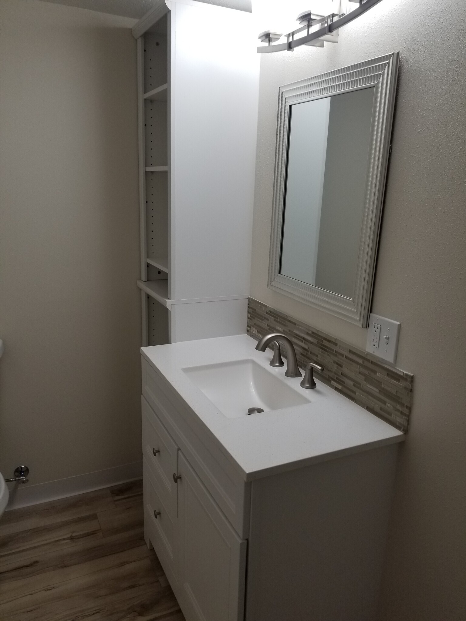 Bathroom - 98 W Lincoln Ave